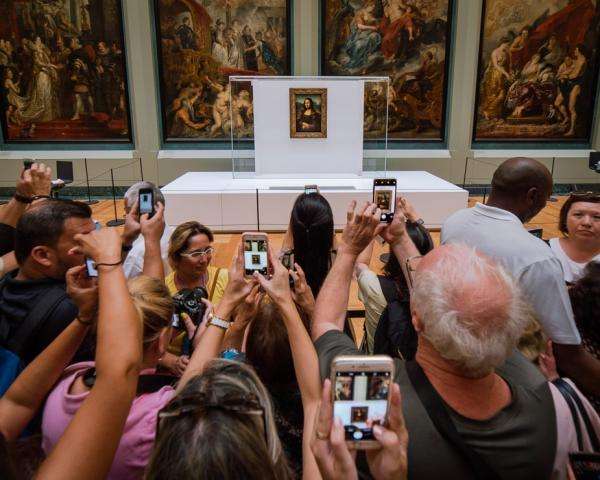 The Leonardo da Vinci exhibition at the Louvre; the event of the autumn