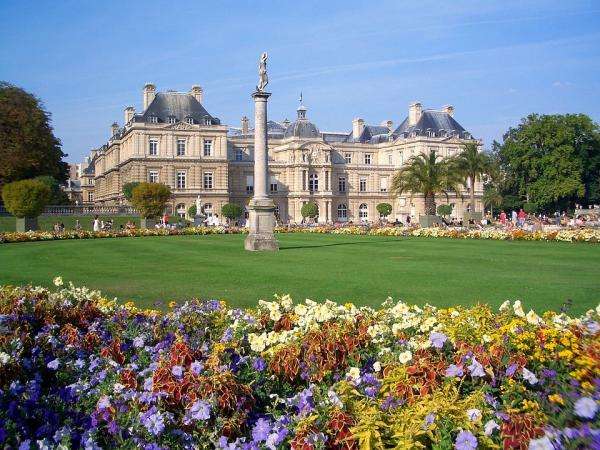 A walk in the gardens