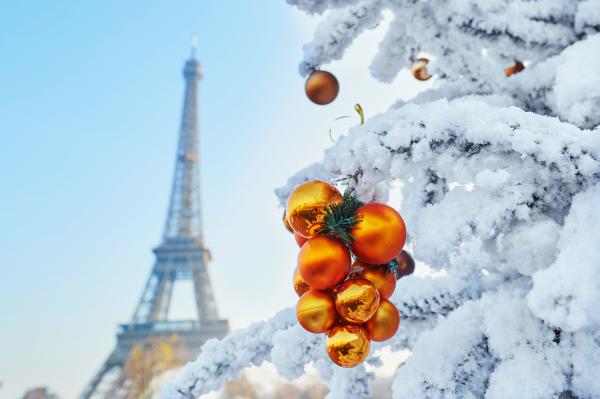 Give the Gift of a Dream Stay: Why a Night at Hôtel Les Théâtres is the Perfect Christmas Present