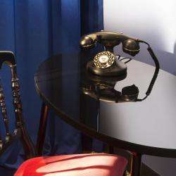 Hotel Les Théâtres - Chambre téléphone ancien